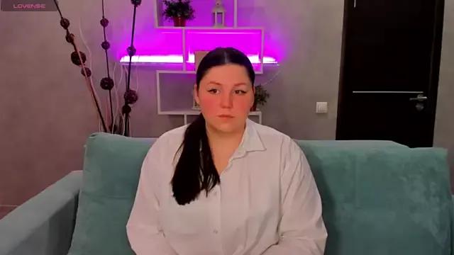 Ruth_Oliver on StripChat