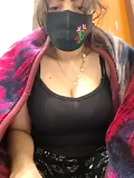 Saanvi-Sen on StripChat