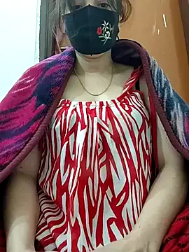 Saanvi-Sen on StripChat