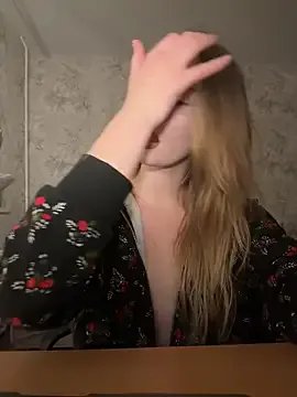 Freechat saint_cat25 on StripChat