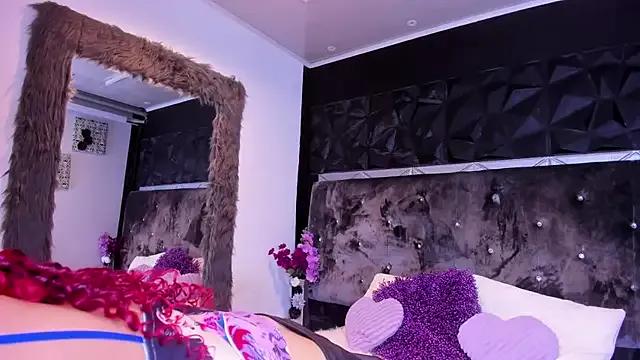 Freechat salem_rose on StripChat