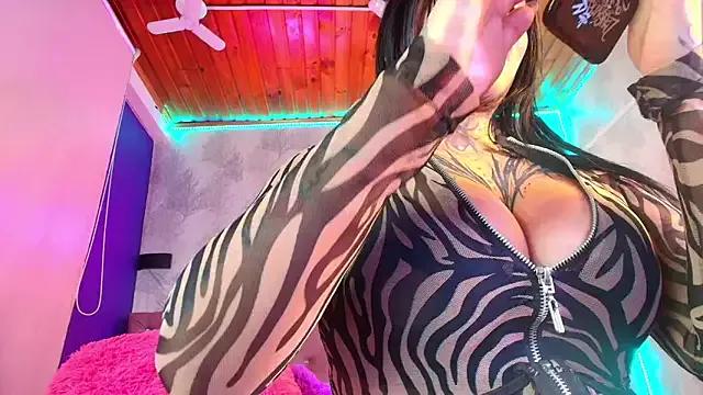 Private SamanthaaSutra on StripChat