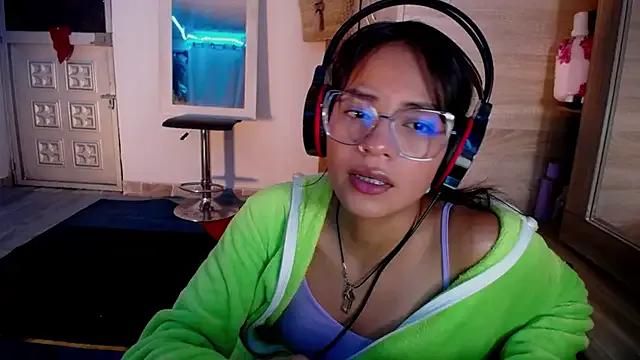 Samara_Homescapes on StripChat