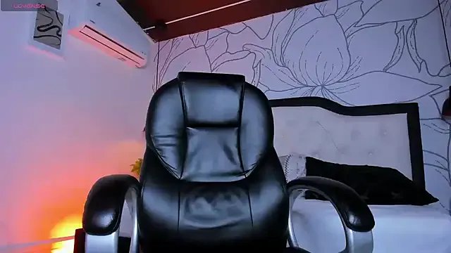 Samir_bear on StripChat