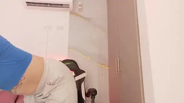 Sammy_Lovee on StripChat 