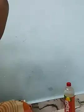 Freechat Sania-Love on StripChat