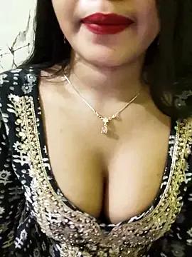 Freechat Sania-Love on StripChat