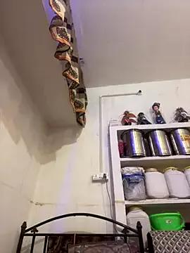 Private Sapnahot34 on StripChat