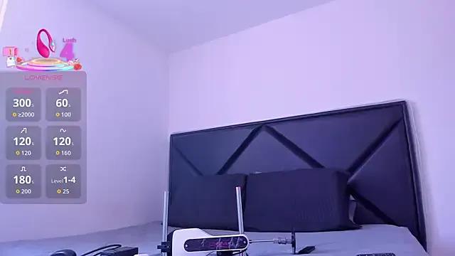 Freechat ScarlettAndClark on StripChat