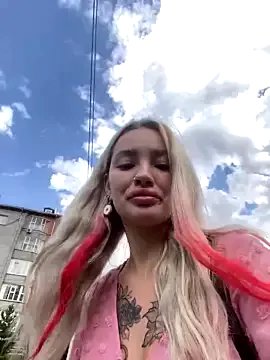 Sextazy on StripChat