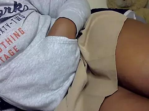 Sexxy_slim_honey on StripChat 