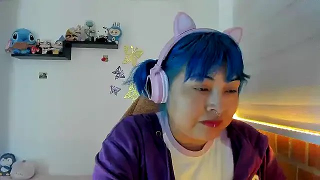 Freechat Shaddycute_ on StripChat