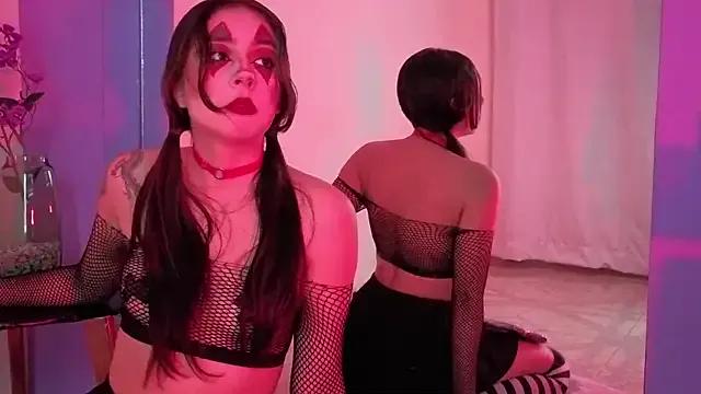 Freechat sharlot24 on StripChat