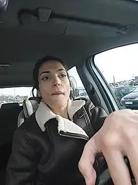 SheTheDeeevil on StripChat