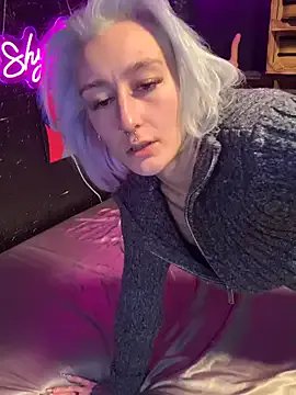 Freechat Shy-Ivy on StripChat