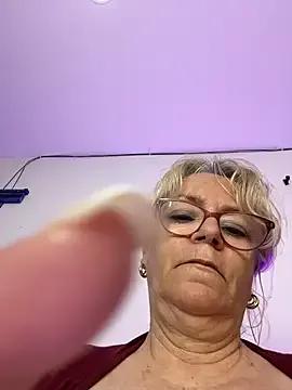 Freechat slutgold on StripChat