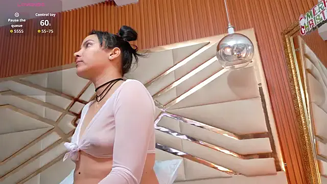 Freechat Sluttyandmature on StripChat