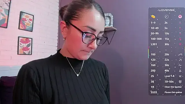 Offline Sofia__Stk on StripChat