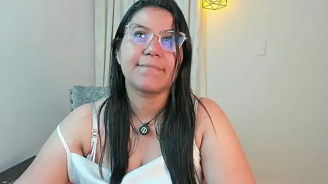 Offline sofia_sorceress5 on StripChat