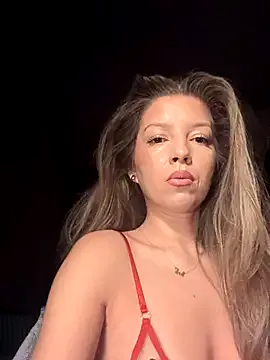 Offline SoniaDeviis on StripChat