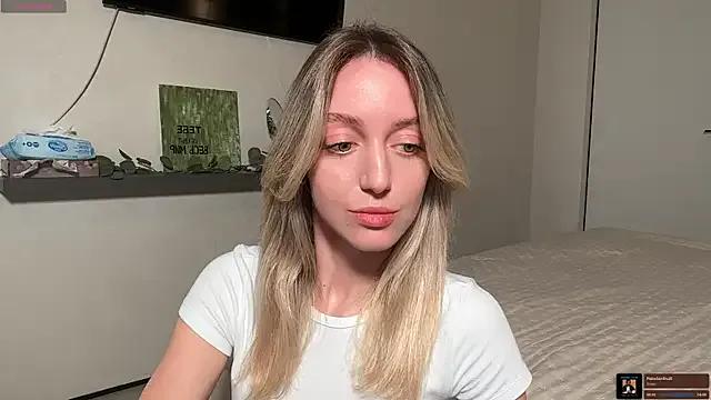 Private SophieBelll on StripChat