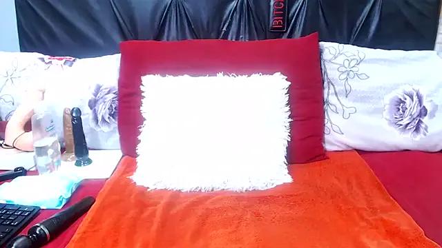 spicydiver38 on StripChat