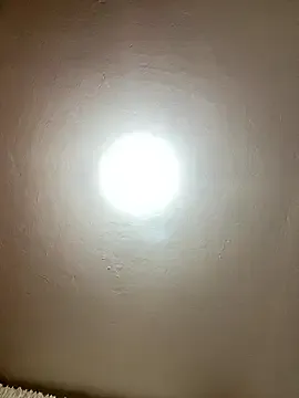 Offline StefanyLuxe_18 on StripChat