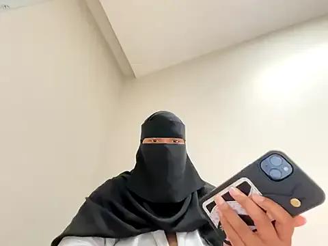 StripChat Submissive_Arab is Private Submissive_Arab — Put on bra