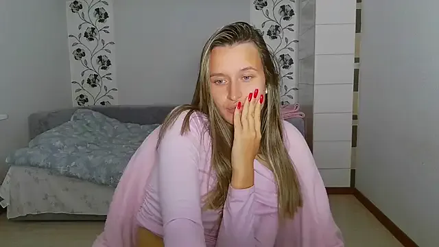 Offline Submissive_love on StripChat