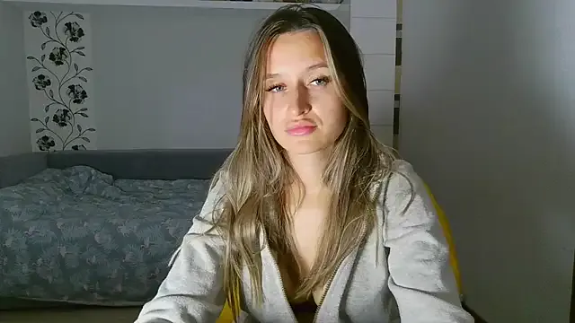 Offline Submissive_love on StripChat