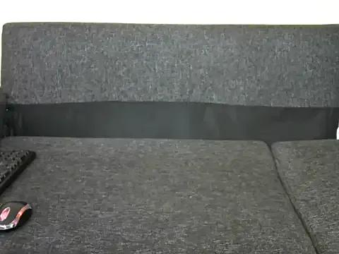 Sugarbaby32 on StripChat