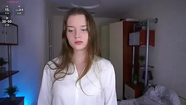 Freechat SunRinglein on StripChat