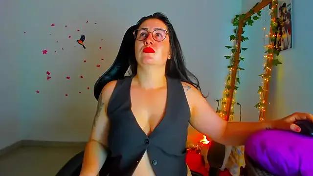 Susan_Foxx — Make my pussy vibrate