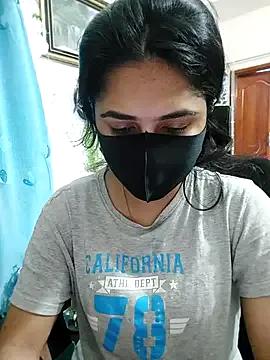 Freechat Suvosri on StripChat