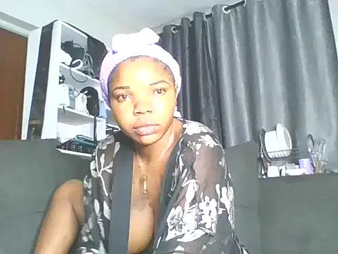 sweet_bigclit on StripChat