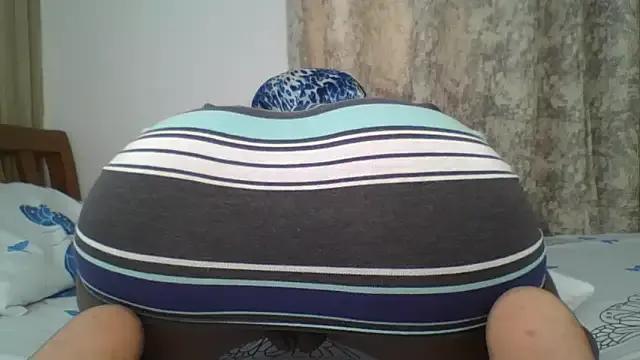 Private sweet_sassy_ on StripChat