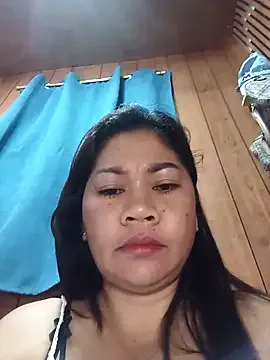 SweetChubbyMommy_02 model from StripChat