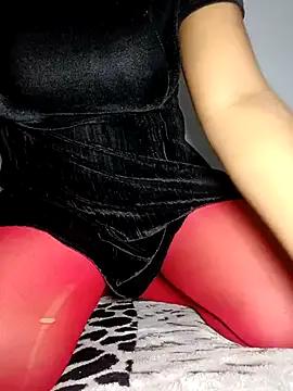 SWEETCLITYxxx on StripChat 