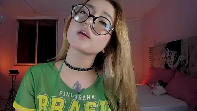 SweetJennaa on StripChat