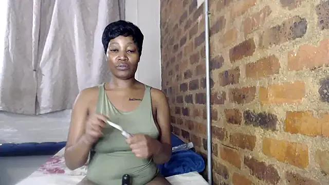 Freechat SweetPortableAmber on StripChat