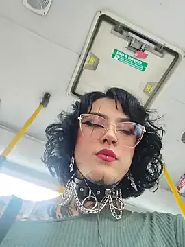 taaylor33 on StripChat