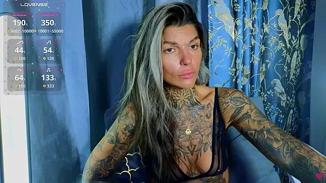 Freechat tattooedBabyy on StripChat