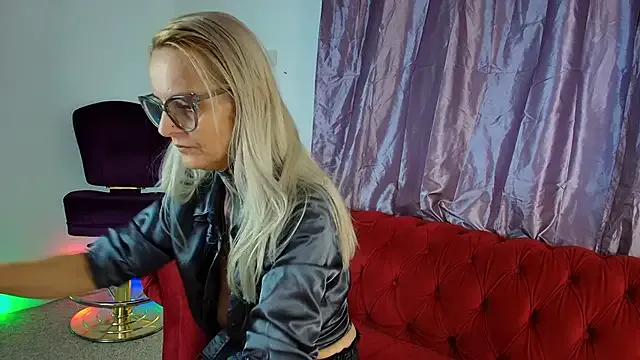 Freechat TattooTemptress on StripChat