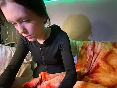 Thedeepwebcutie on StripChat