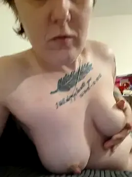 Tiara_XOX model from sc