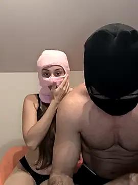 Freechat TiaraandBruce on StripChat