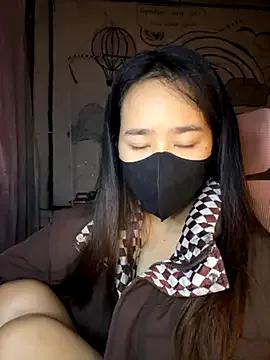 TiNa_04 on StripChat