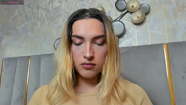 TomLondon_ model from StripChat