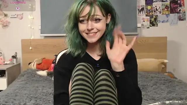 Freechat triplebakaaa on StripChat