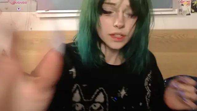 Freechat triplebakaaa on StripChat